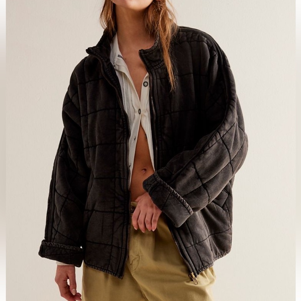 Free People Dolman Quilted Knit Jacket. Size small